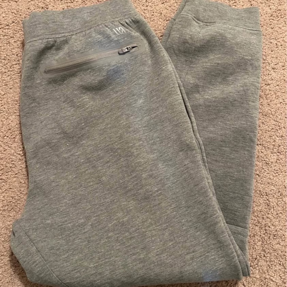VRST joggers